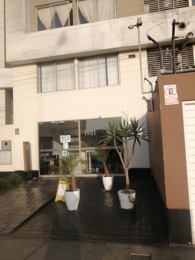 Departamento Estudio Full Equipado Wifi Cerca A Todo Apartment Lima